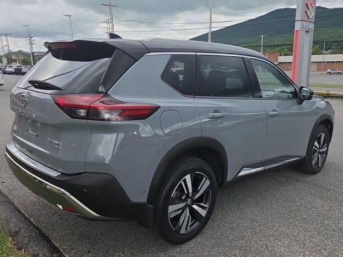 Used 2021 Nissan Rogue Platinum AWD/4WD image 3