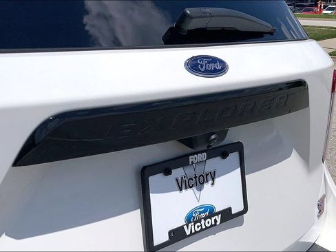 Used 2020 Ford Explorer ST w/ ST Street Pack AWD/4WD image 32