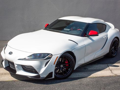 Used 2020 Toyota Supra Launch Edition w/ Driver Assist Package RWD image 2
