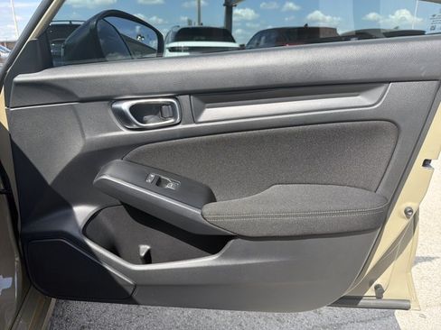 Used 2025 Honda Civic Sport image 23
