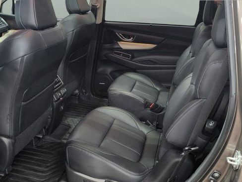 Used 2022 Subaru Ascent Touring AWD/4WD image 19