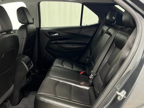 Used 2018 Chevrolet Equinox Premier AWD/4WD image 29