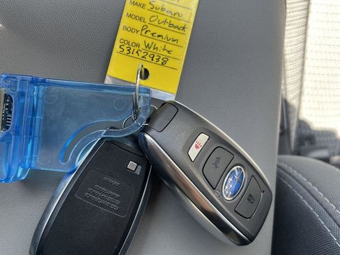 Certified 2025 Subaru Outback Premium w/ Popular Package #1A image 27