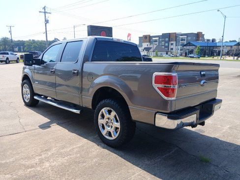 Used 2014 Ford F150 XLT w/ Equipment Group 302A Luxury AWD/4WD image 5