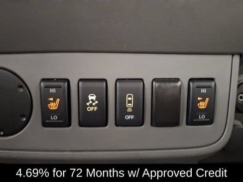 Used 2017 Nissan Frontier SL w/ Moonroof Package RWD image 24