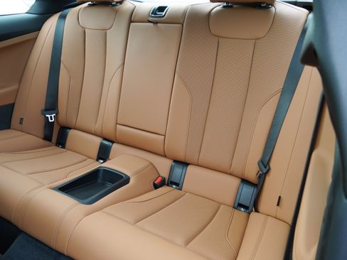 Used 2024 BMW 230i Coupe w/ Premium Package RWD image 36