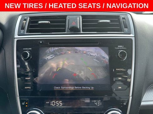Used 2018 Subaru Outback 2.5i Premium image 11