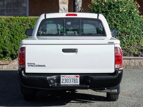 Used 2012 Toyota Tacoma 2WD Regular Cab image 7
