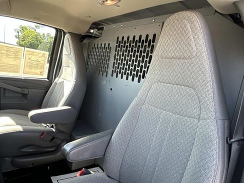 Used 2020 Chevrolet Express 2500 w/ Safety Package RWD image 21