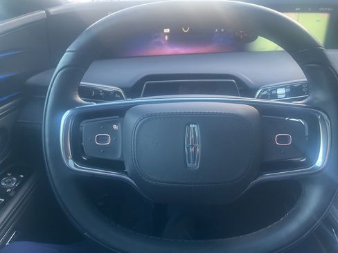 Used 2024 Lincoln Nautilus Reserve w/ Equipment Group 202A image 24