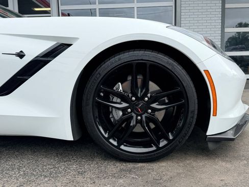 Used 2018 Chevrolet Corvette Stingray Coupe w/ Carbon Flash Badge Package RWD image 12