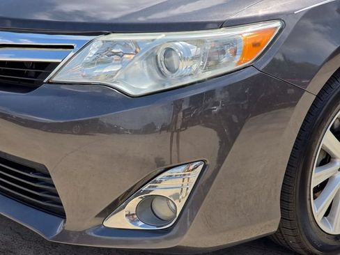 Used 2014 Toyota Camry XLE FWD image 7