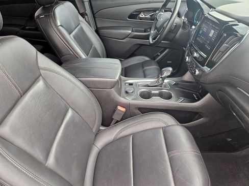 Used 2023 Chevrolet Traverse RS AWD/4WD image 15
