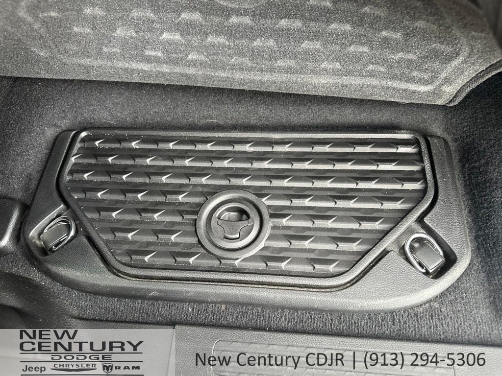 Used 2026 RAM 1500 Big Horn AWD/4WD image 10