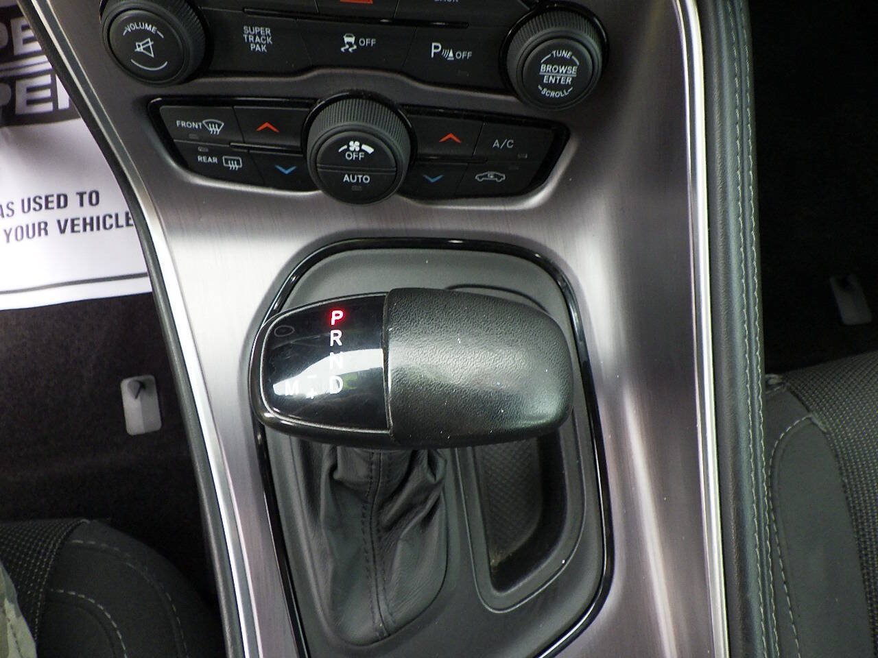 Used 2016 Dodge Challenger R/T RWD image 23