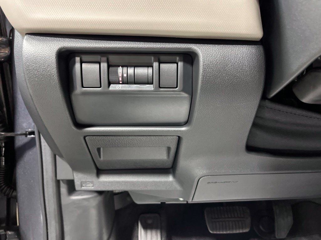 Used 2026 Subaru Forester AWD/4WD image 15