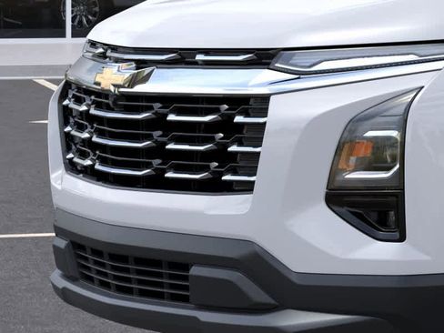 New 2026 Chevrolet Equinox LT w/ Safety and Technology Package FWD image 13