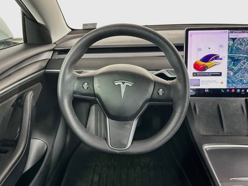 Used 2021 Tesla Model 3 Standard Range Plus RWD image 16