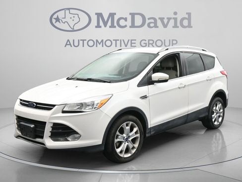 Used 2016 Ford Escape Titanium FWD image 1