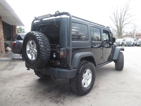 Used 2017 Jeep Wrangler Unlimited Sport w/ Quick Order Package 23S image 15