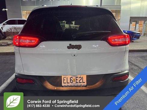 Used 2016 Jeep Cherokee 75th Anniversary image 7