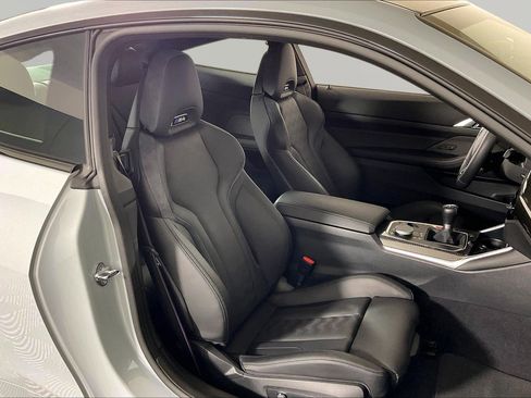 Used 2025 BMW M4 Coupe w/ Executive Package RWD image 11