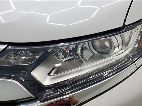 Used 2019 Mitsubishi Outlander SE image 36