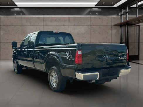 Used 2016 Ford F250 XL w/ Power Equipment Group AWD/4WD image 15