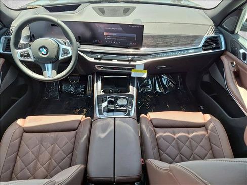 New 2026 BMW X5 xDrive40i w/ M Sport Package AWD/4WD image 15