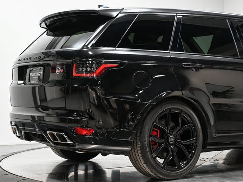 Used 2020 Land Rover Range Rover Sport SVR AWD/4WD image 14