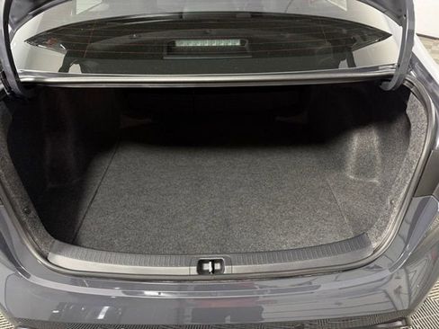 Used 2025 Toyota Corolla SE image 25