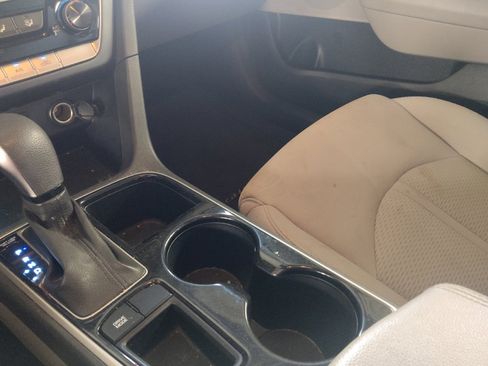 Used 2018 Hyundai Sonata SE FWD image 26