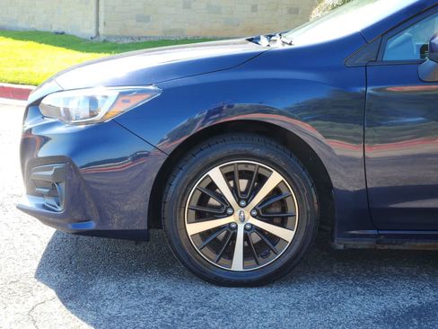 Used 2019 Subaru Impreza 2.0i Premium AWD/4WD image 8