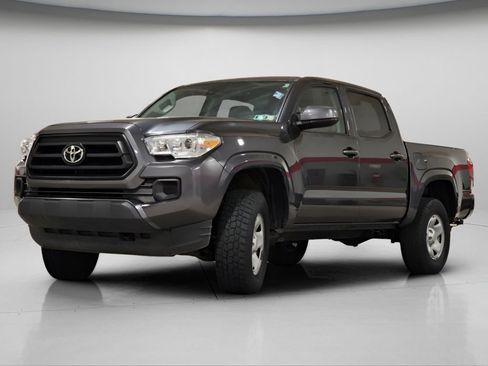 Used 2023 Toyota Tacoma SR image 9