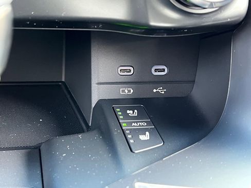 New 2026 Lexus LX 600 4WD w/ Luxury Package image 21