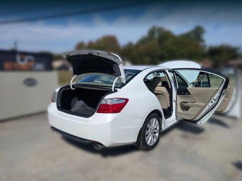 Used 2014 Honda Accord EX-L image 12