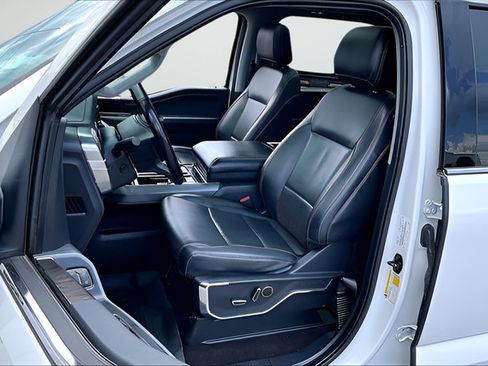 Used 2022 Ford F150 Lariat w/ Equipment Group 502A High AWD/4WD image 18