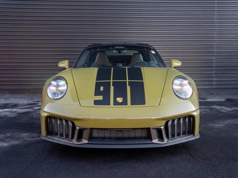 New 2026 Porsche 911 Carrera 4 GTS image 6