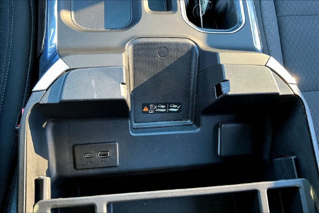 Used 2025 GMC Sierra 1500 Elevation AWD/4WD image 16