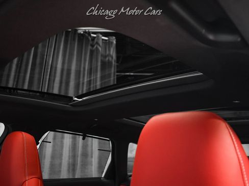 Used 2024 Audi RS 6 performance image 21