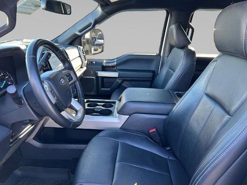 Certified 2022 Ford F250 Lariat w/ Lariat Value Package image 9