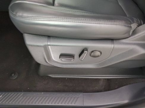 Used 2022 Ford Expedition Max XLT AWD/4WD image 24