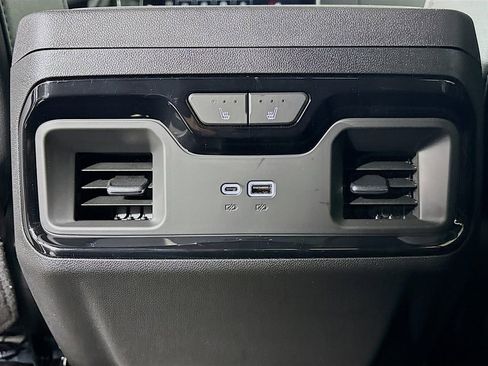 New 2026 GMC Sierra 3500 AT4 w/ AT4 Premium Plus Package image 27