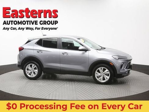 Used 2024 Buick Encore GX Preferred FWD image 12