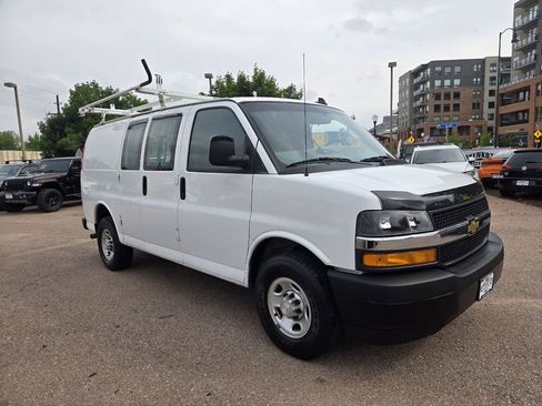 Used 2021 Chevrolet Express 2500 w/ Driver Convenience Package image 13