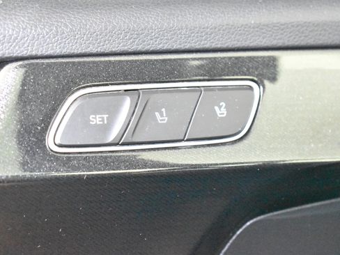 Used 2022 Hyundai Palisade Limited image 36