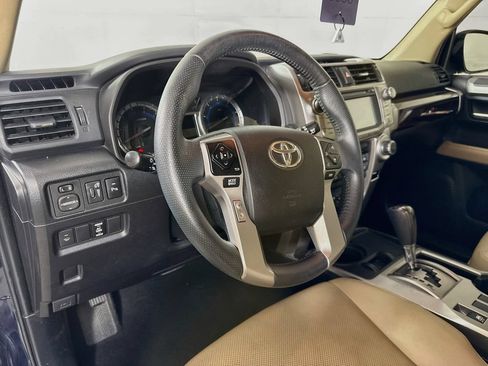 Used 2014 Toyota 4Runner Limited RWD image 9