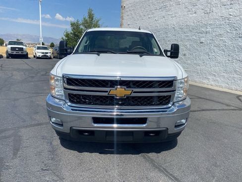 Used 2013 Chevrolet Silverado 2500 LTZ w/ LTZ Plus Package image 2