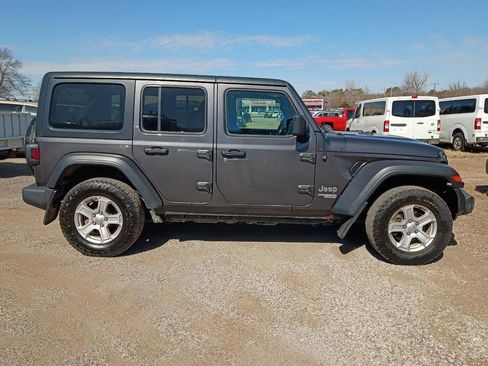 Used 2021 Jeep Wrangler Unlimited Sport w/ Cold Weather Group image 6