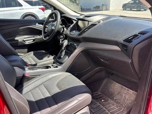 Used 2015 Ford Escape SE w/ SE Chrome Package FWD image 22